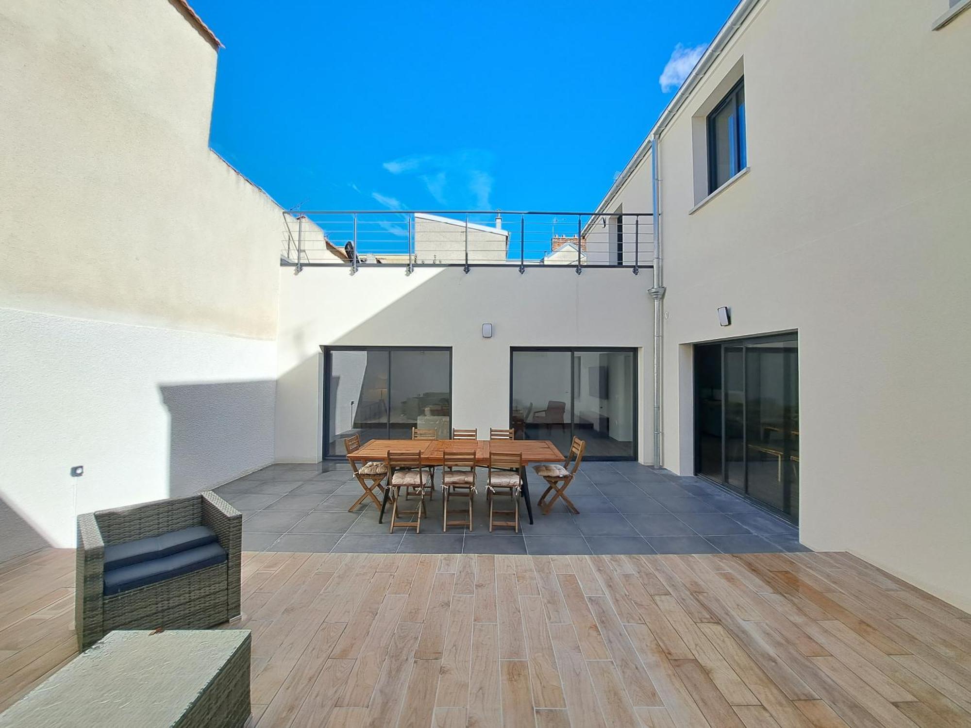 Abu Dhabi, Magnifique Maison Reims Luaran gambar