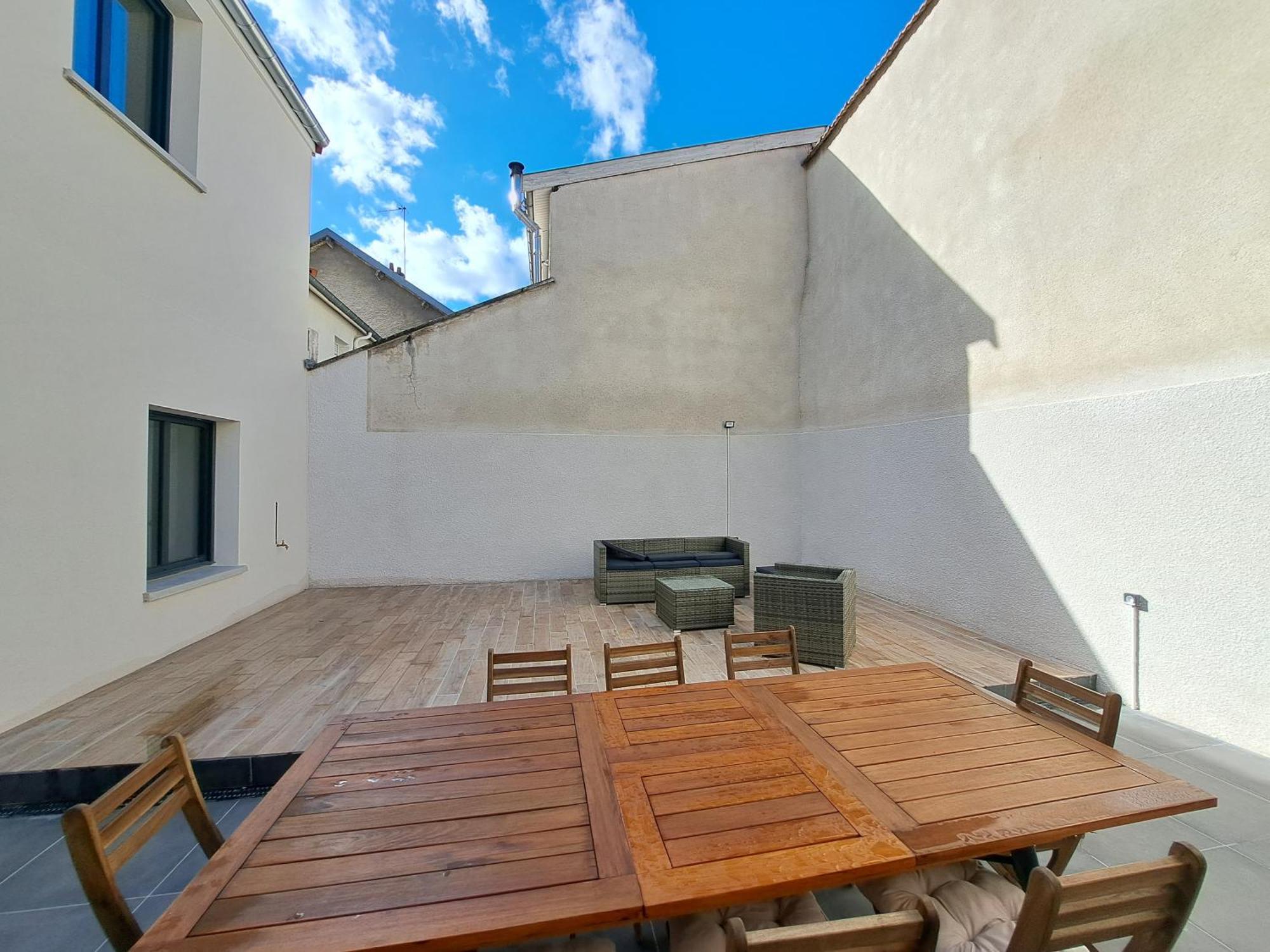 Abu Dhabi, Magnifique Maison Reims Luaran gambar