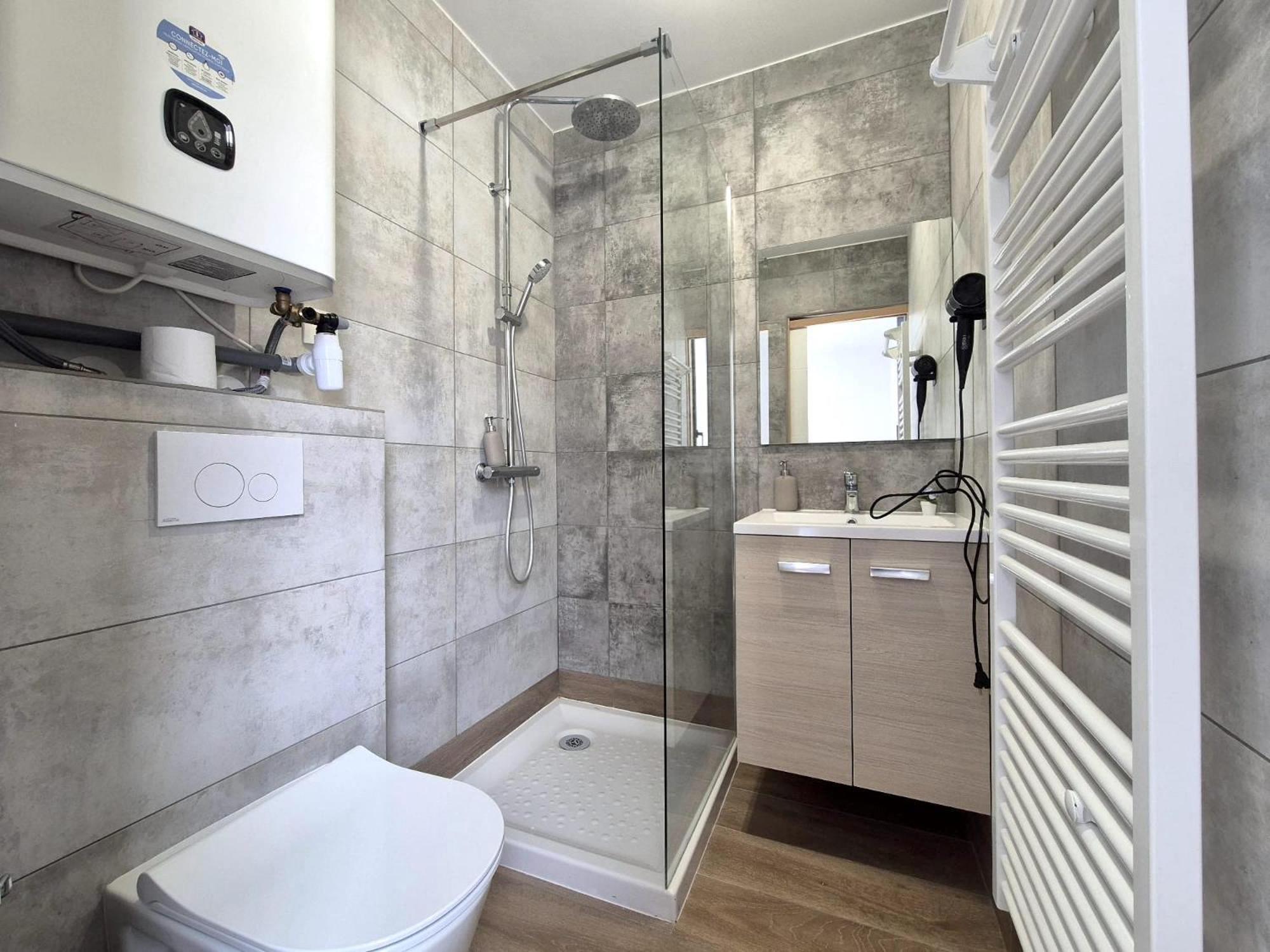 Abu Dhabi, Magnifique Maison Reims Luaran gambar